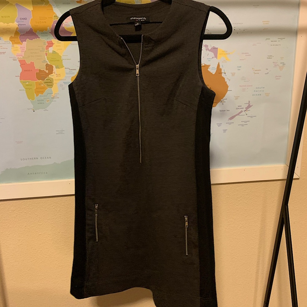 Grey & black dress with front zipper :)
